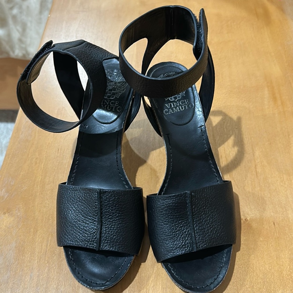 Women’s sandals